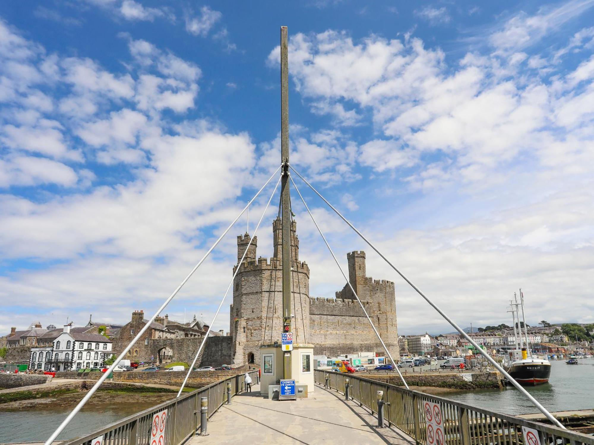 Llety Pen Deitsh 1 Apartment Caernarfon Exterior foto